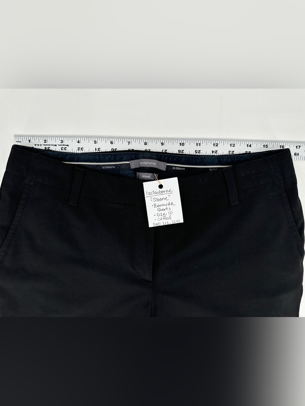 Liz Claiborne Sloane Tailored Bermuda Shorts Black Size 10 - Picture 6 of 9